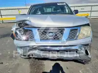 2011 Nissan FRONTIER фото