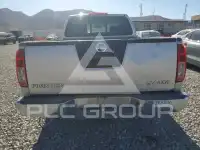 2011 Nissan FRONTIER фото
