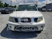 2011 Nissan FRONTIER photo
