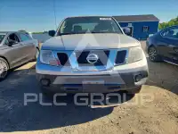 2011 Nissan FRONTIER фото