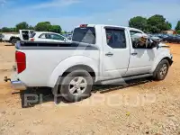 2011 Nissan FRONTIER фото