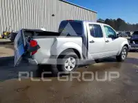 2011 Nissan FRONTIER фото