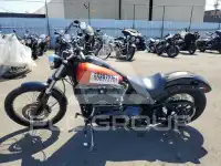 2011 Harley-Davidson Fx photo