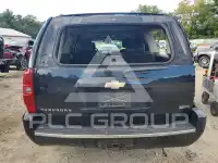 2011 Chevrolet Suburan photo