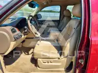 2011 Chevrolet Suburan photo