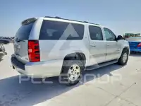 2011 Chevrolet Suburan photo