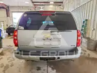 2011 Chevrolet Suburan фото