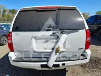 2011 Chevrolet Suburan фото