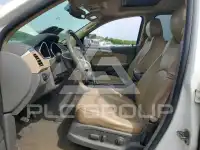 2011 Chevrolet TRAVERSE photo