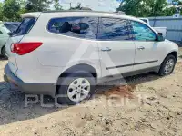 2011 Chevrolet TRAVERSE photo