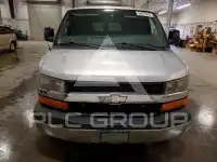 2011 Chevrolet Express photo