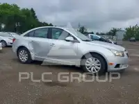 2011 Chevrolet Cruze фото