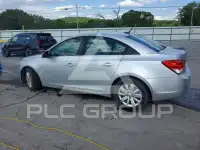 2011 Chevrolet Cruze photo