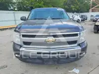 2011 Chevrolet Silverado photo