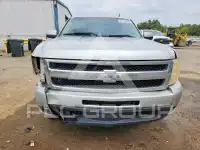 2011 Chevrolet Silverado photo