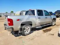 2011 Chevrolet Silverado photo