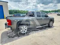 2011 Chevrolet Silverado photo