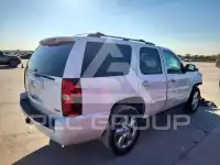 2011 Chevrolet Tahoe photo