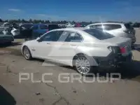 2011 BMW 750 photo