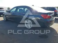 2011 BMW 750 фото