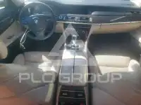 2011 BMW 750 photo