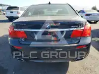 2011 BMW 750 фото