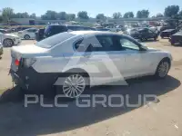 2011 BMW 750 photo