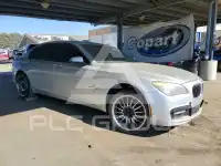 2011 BMW 750 фото