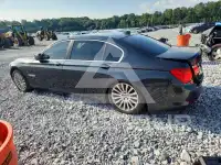 2011 BMW 750 фото