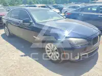 2011 BMW 750 фото