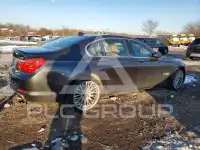 2011 BMW 750 фото