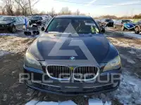 2011 BMW 750 фото