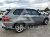 2011 BMW X5 фото