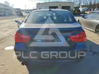 2011 BMW 330 фото