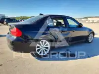 2011 BMW 328 photo