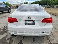 2011 BMW 328 фото