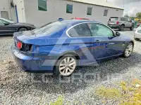 2011 BMW 328 photo