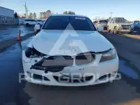 2011 BMW 328 фото
