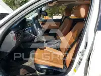 2011 BMW 328 фото
