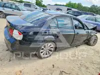 2011 BMW 328 photo