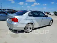 2011 BMW 328 photo
