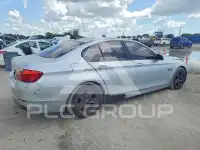2011 BMW 528 photo
