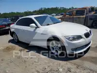 2011 BMW 335 photo