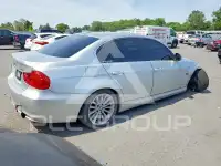2011 BMW 228 фото