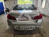 2011 BMW 550 фото