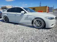 2011 BMW 550 photo