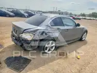 2011 BMW 128 photo