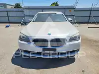 2011 BMW 750 фото