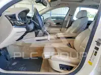 2011 BMW 750 фото
