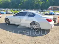 2011 BMW 750 photo